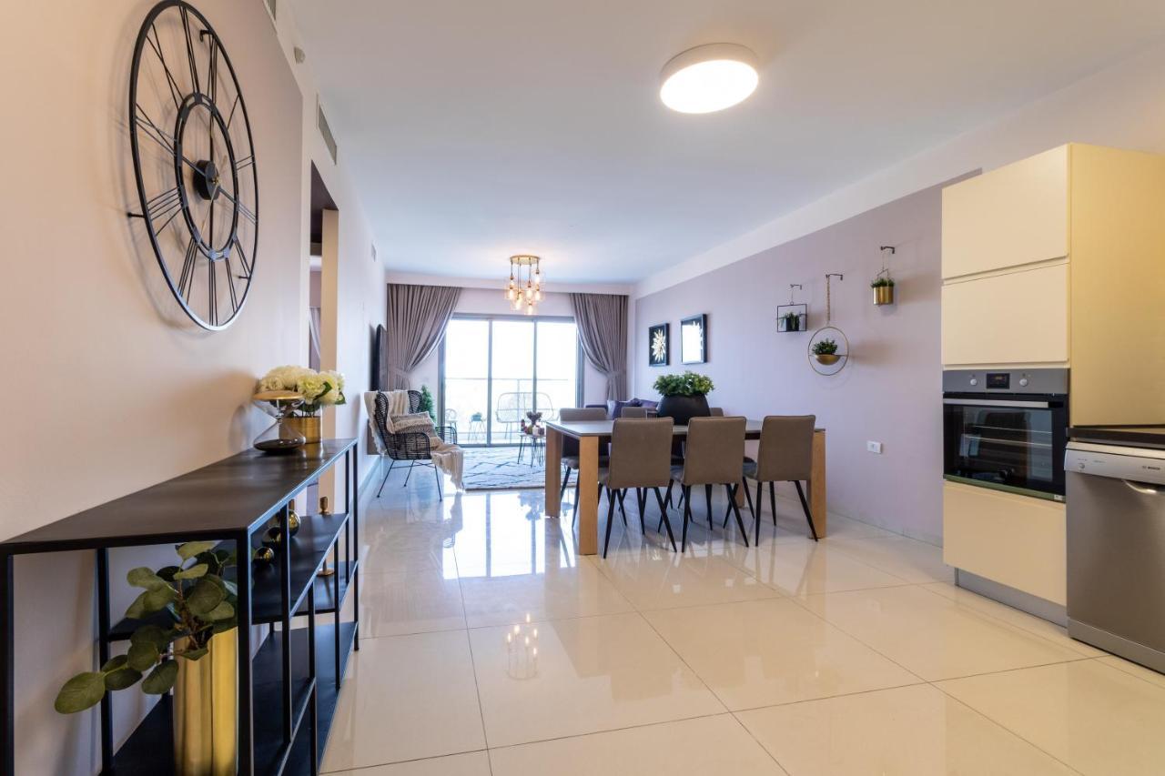 Haneviim Court Jerusalem Exterior photo