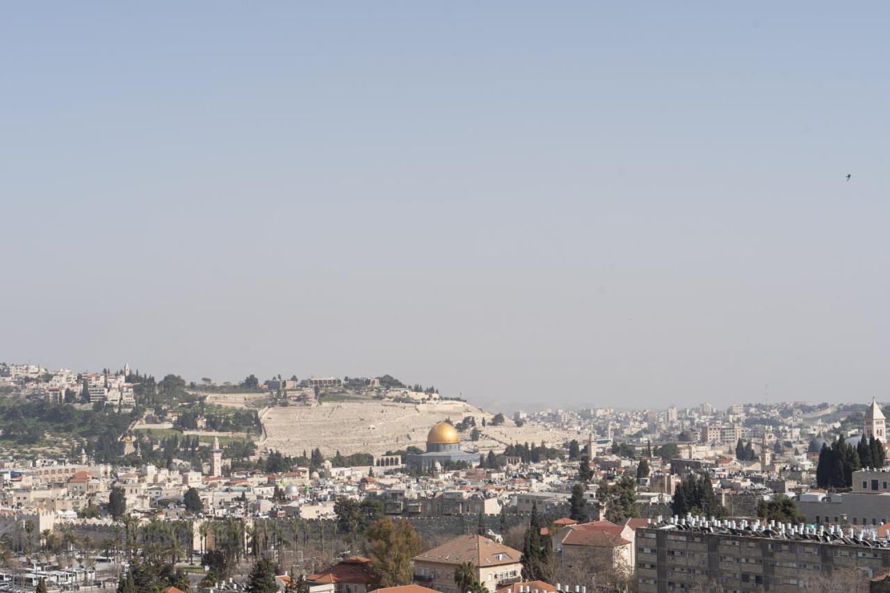 Haneviim Court Jerusalem Exterior photo