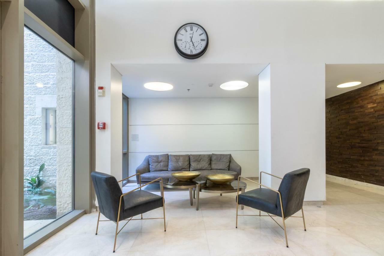 Haneviim Court Jerusalem Exterior photo