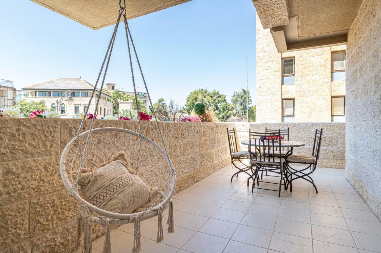 Haneviim Court Jerusalem Exterior photo